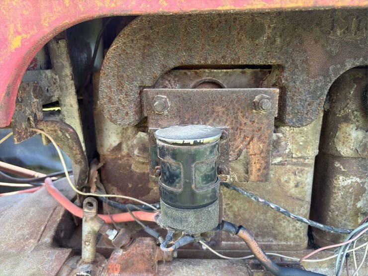 massey-ferguson-95-image-85