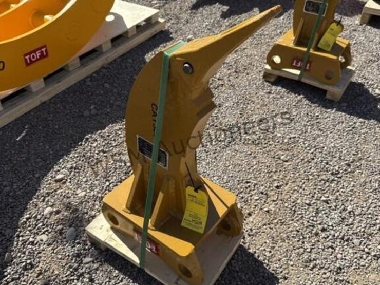 2025-caterpillar-306-image-2