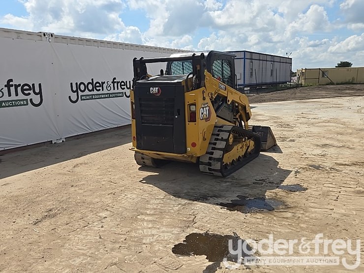 2022-caterpillar-259d3-image-5