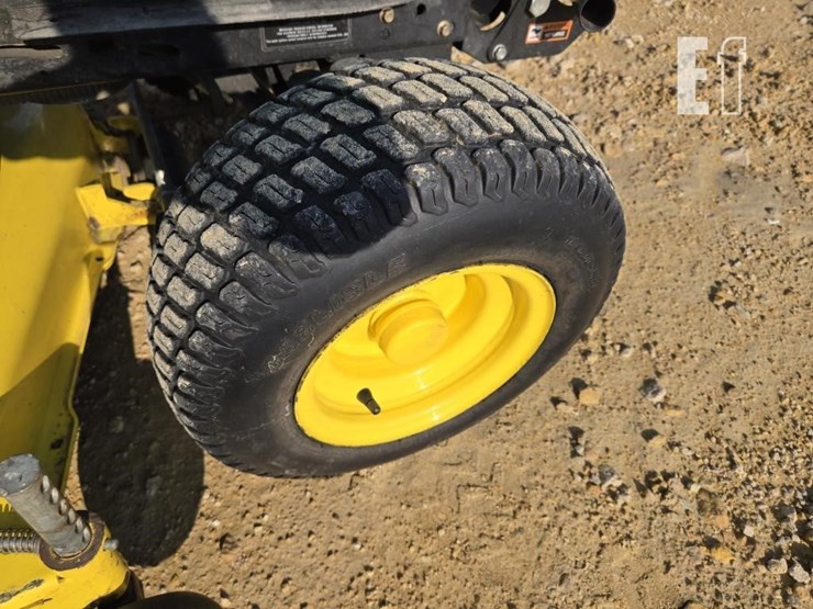 2011-john-deere-x530-image-11