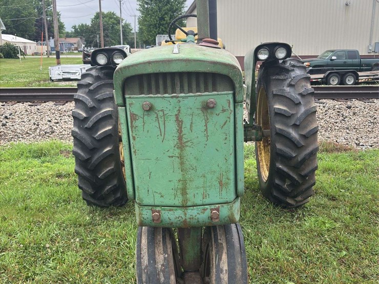 john-deere-2510-image-8