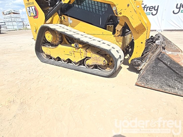 2022-caterpillar-259d3-image-17