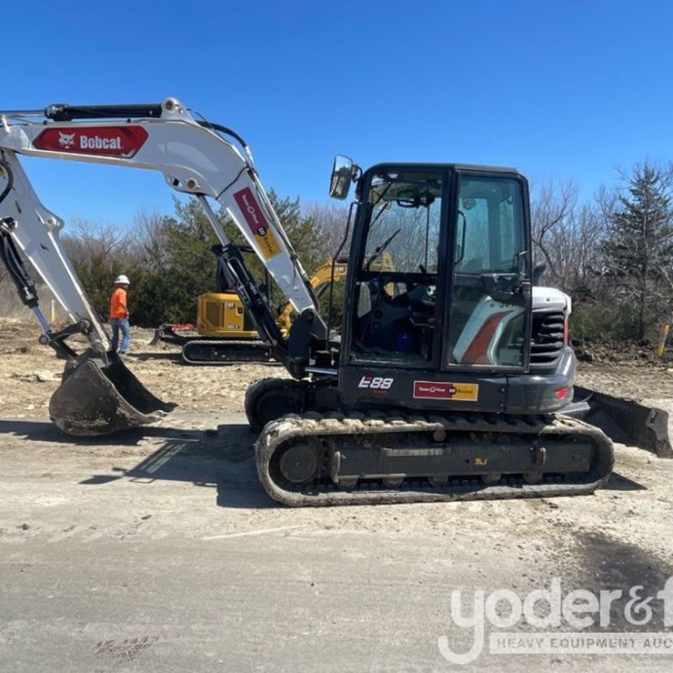 2023 BOBCAT E88