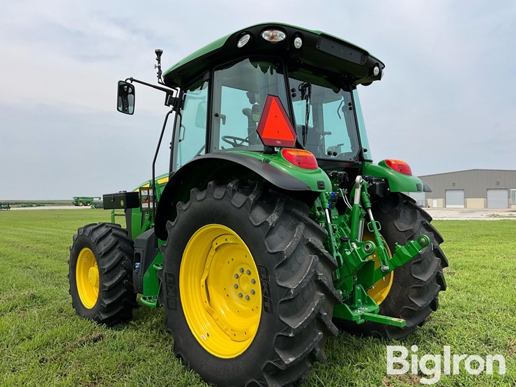 2023-john-deere-5095m-image-7