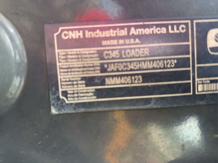 2021-new-holland-c345-image-15
