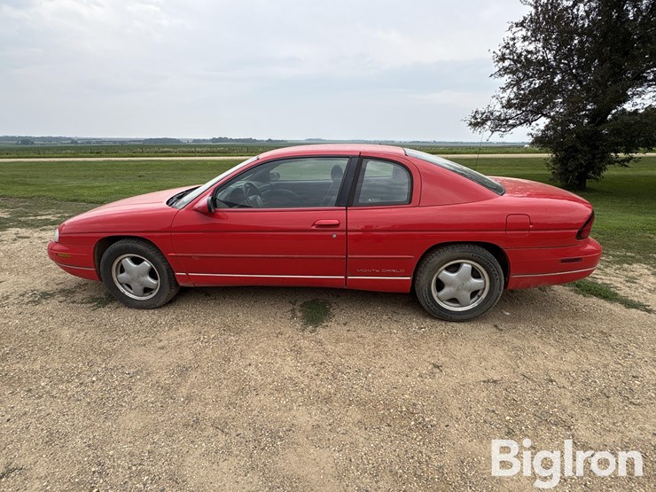 1999-chevrolet-monte-carlo-2-door-car-image-8