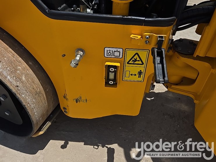 2023-jcb-ct260-120-image-17