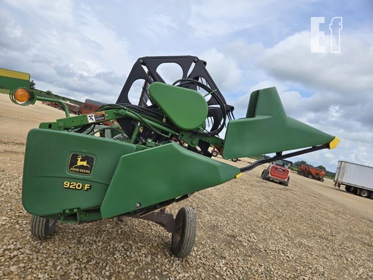 john-deere-920f-image-8