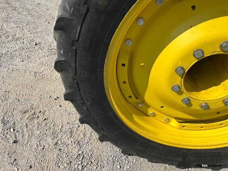 2017-john-deere-8370r-image-12
