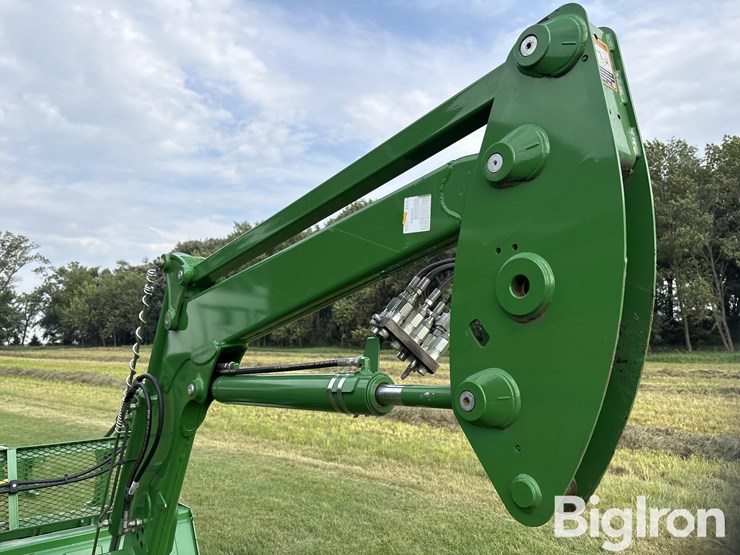 john-deere-h340-image-13