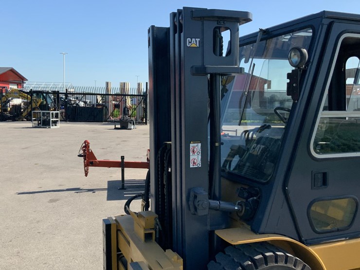 caterpillar-dp40-image-14