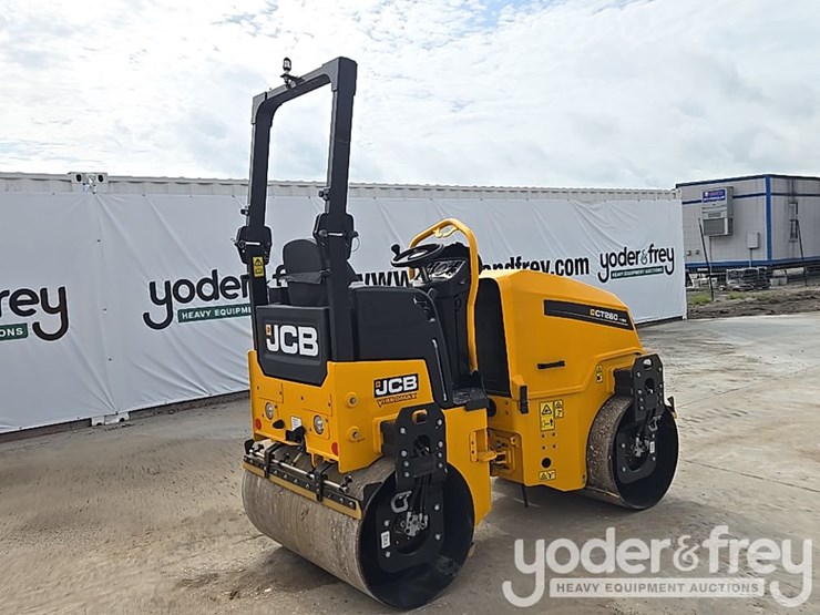 2023-jcb-ct260-120-image-5