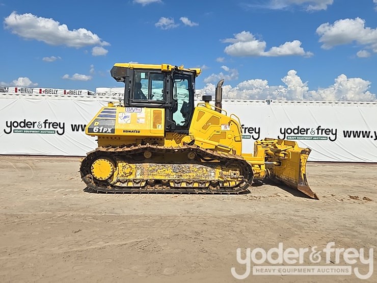 2021-komatsu-d61px-24-image-6