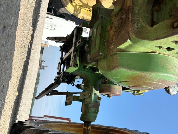 john-deere-630-image-16