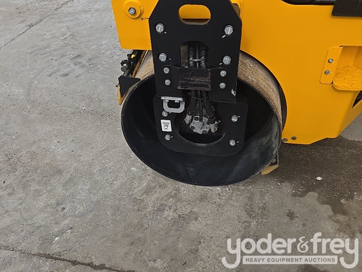 2023-jcb-ct260-120-image-11