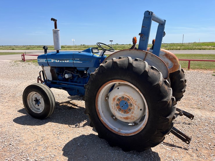 ford-3910-image-7