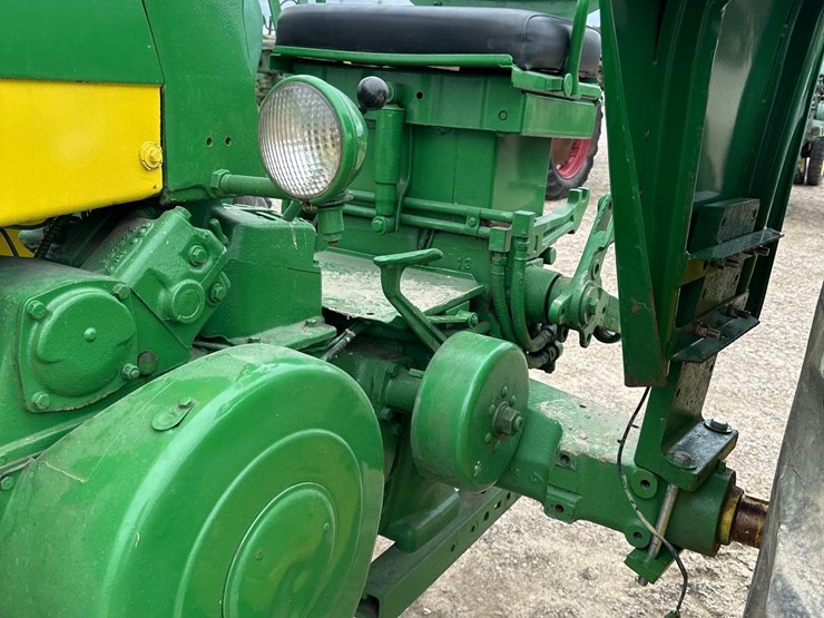 1979-john-deere-530-image-5
