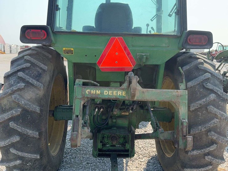 john-deere-4230-image-5