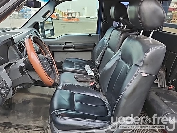 2014-ford-f550-xl-image-30