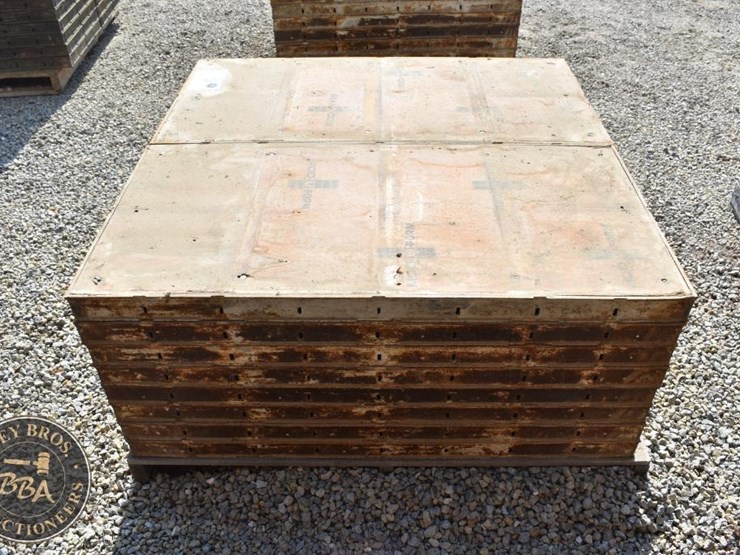 mod-u-forms-wall-forms-44044-image-3