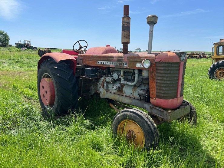 massey-ferguson-97-image-7