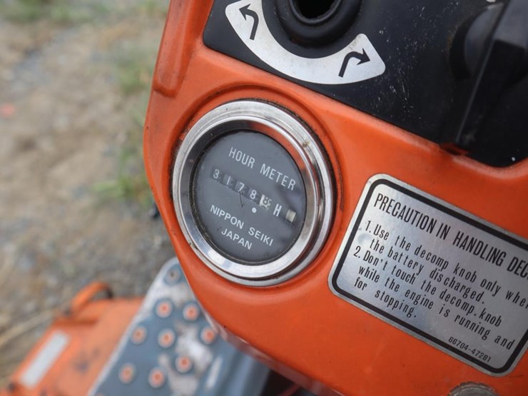 kubota-b7100-image-19