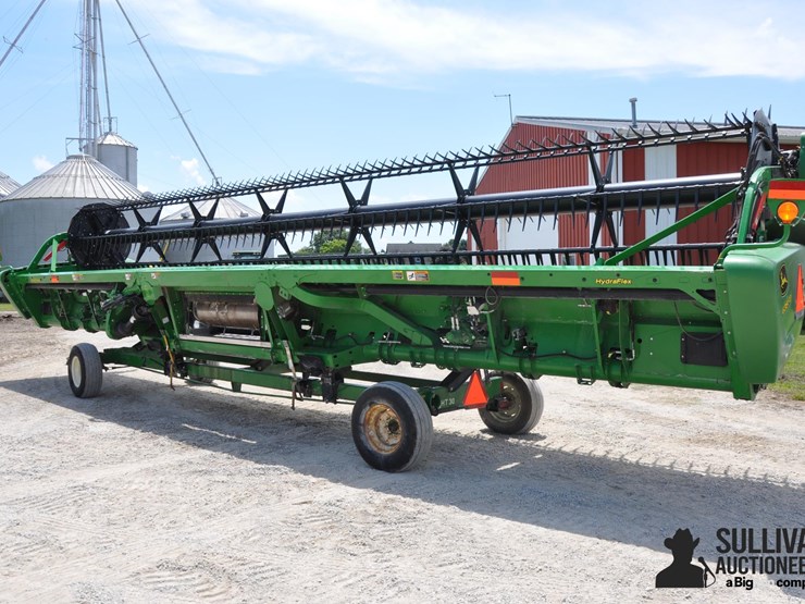 2018-john-deere-635fd-image-5