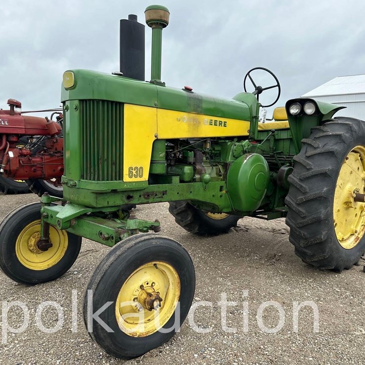 JOHN DEERE 630