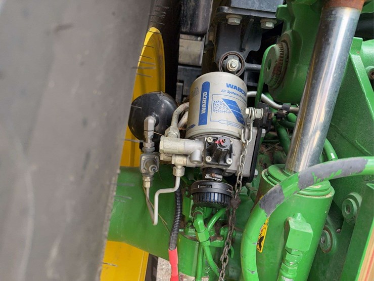 2021-john-deere-7r-350-image-16