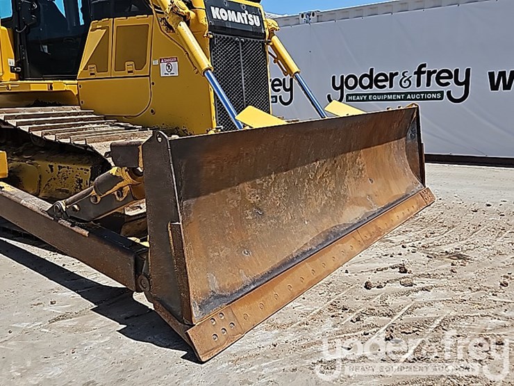 2021-komatsu-d65px-18-image-21