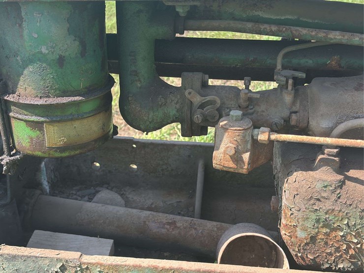 john-deere-model-b-image-26