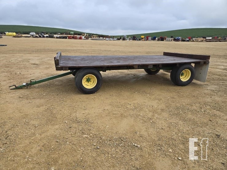 john-deere-1065a-image-2