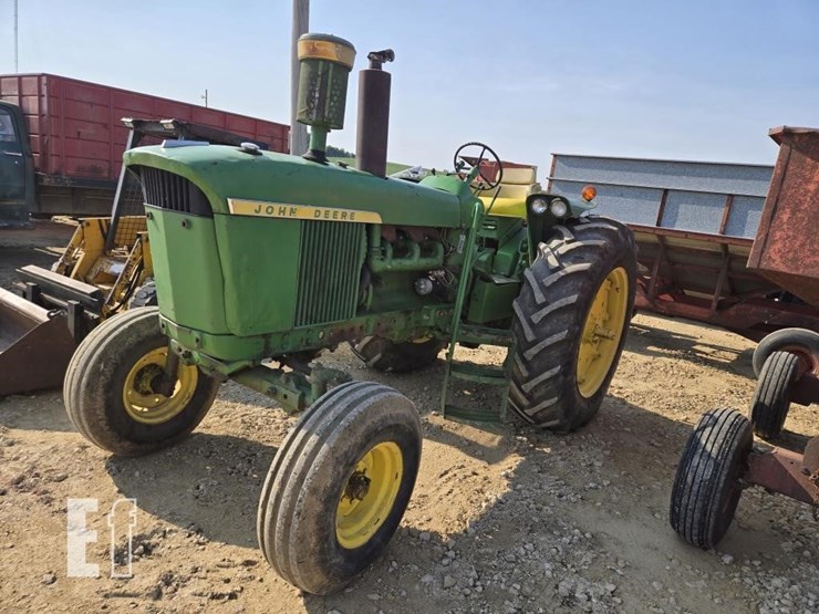 john-deere-4010-image-1