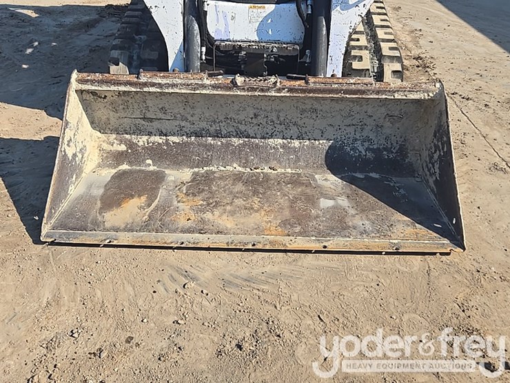 2019-bobcat-t590-image-11