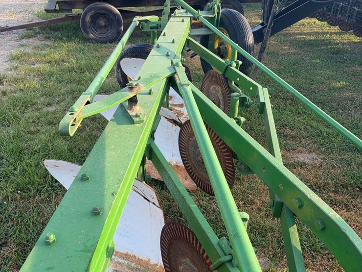 john-deere-145-image-5