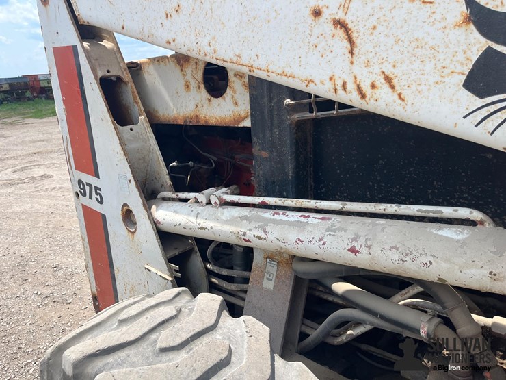bobcat-975-image-13