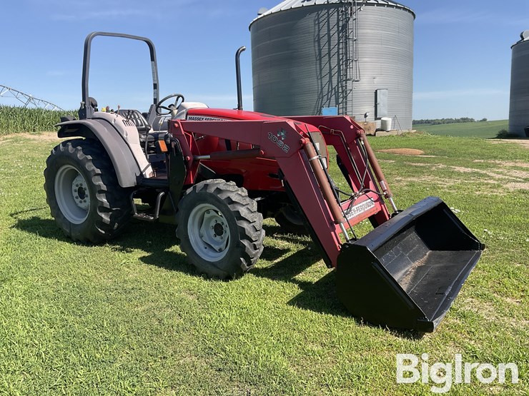 2000-massey-ferguson-2210-image-3