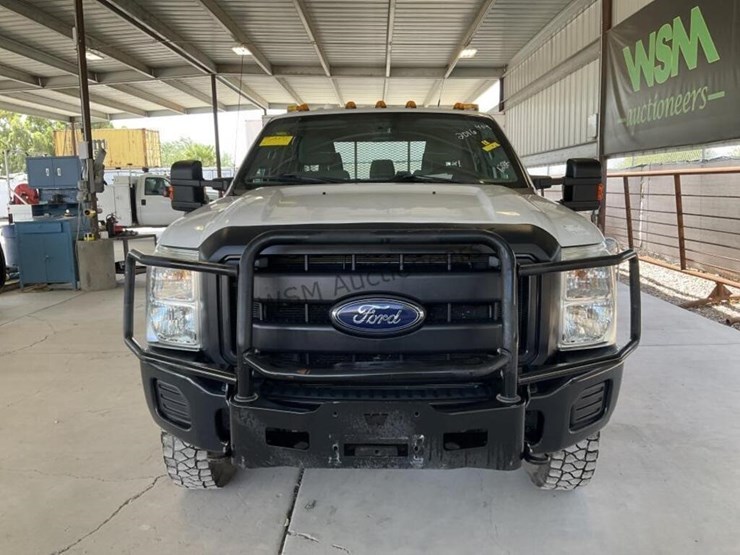 2016-ford-f350-image-3
