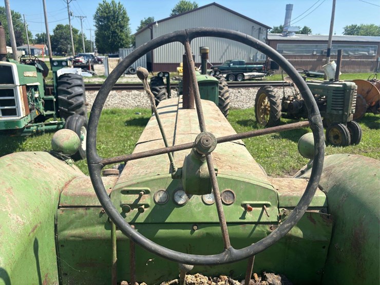 john-deere-r-image-40