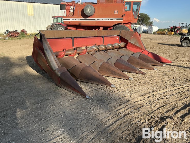 case-ih-1063-image-3