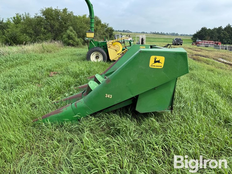 john-deere-343-image-9
