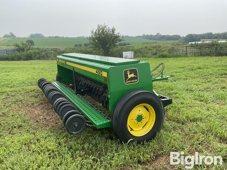 john-deere-450-image-5