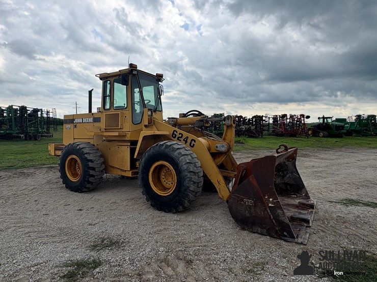 deere-624g-image-3