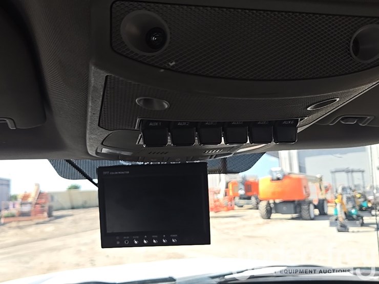 2019-ford-f550-xl-image-75