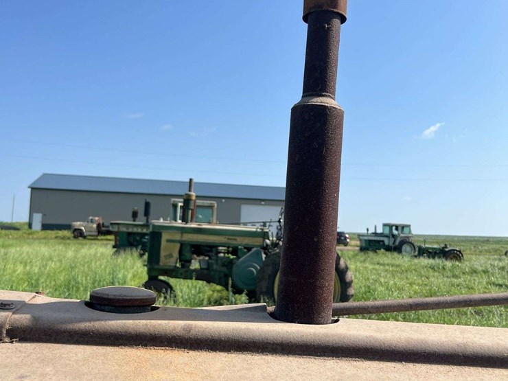 john-deere-h-image-16