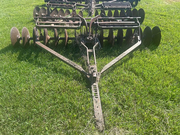 john-deere-8-image-18
