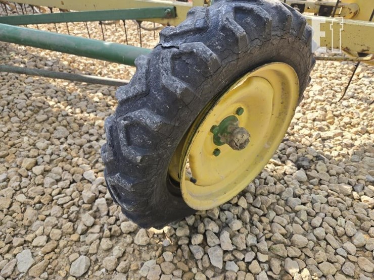 john-deere-660-image-4