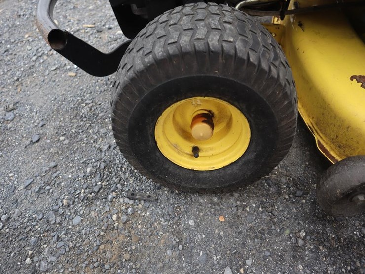 john-deere-l118-image-10