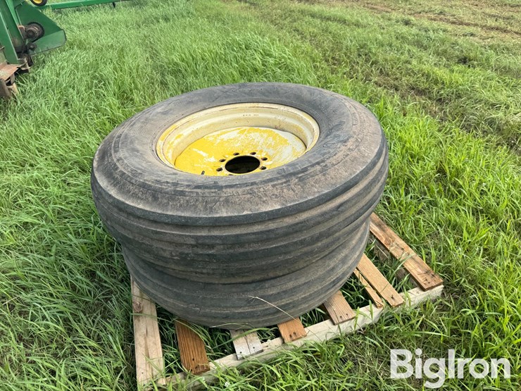 john-deere-3970-image-5