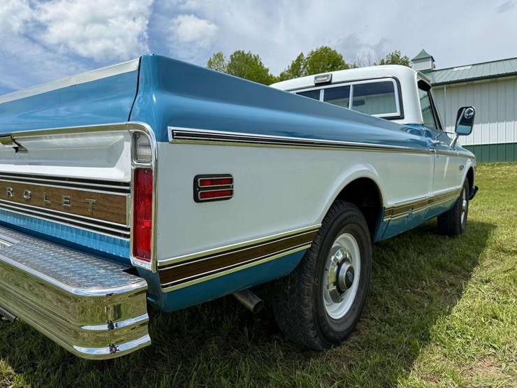 1972-chevrolet-c20-image-12